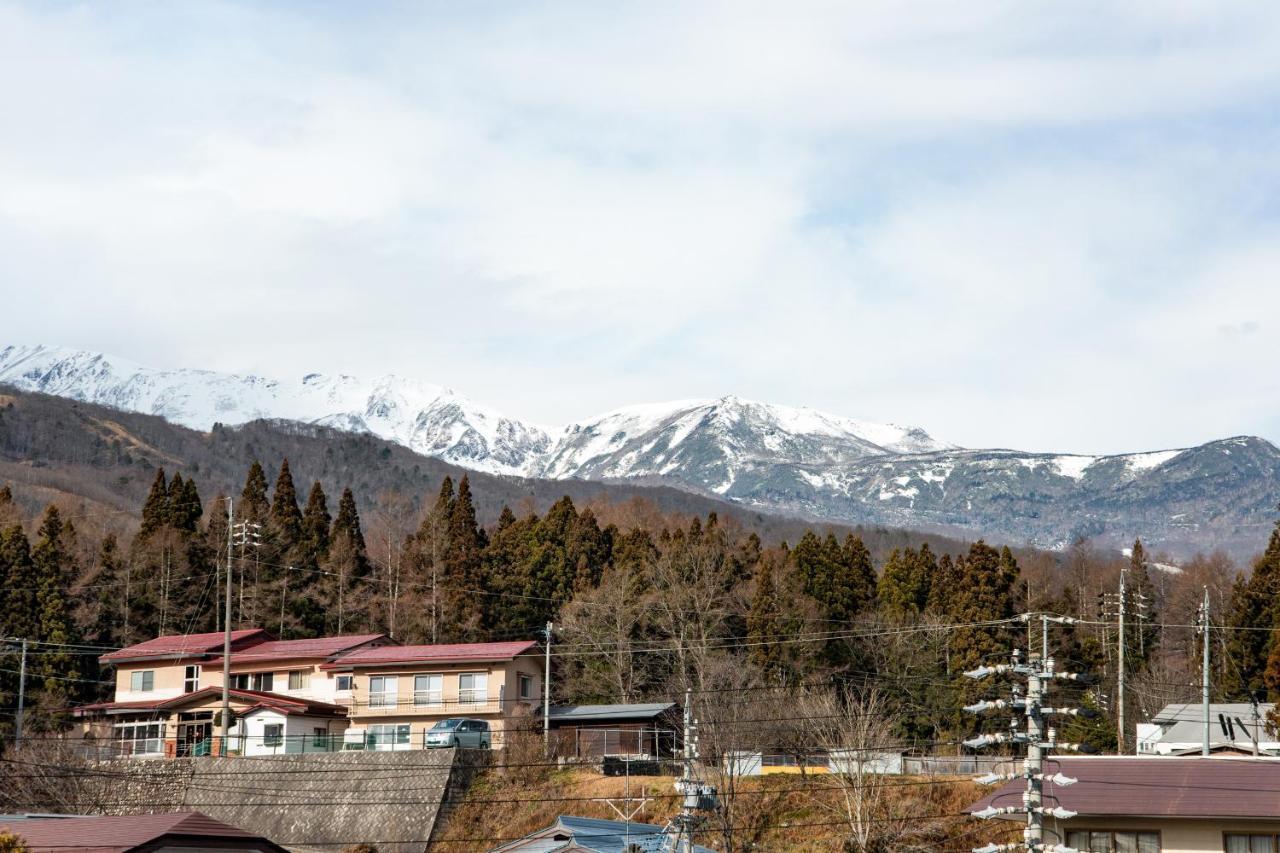 Hotel La Montagne Furuhata Хакуба-Мура Экстерьер фото