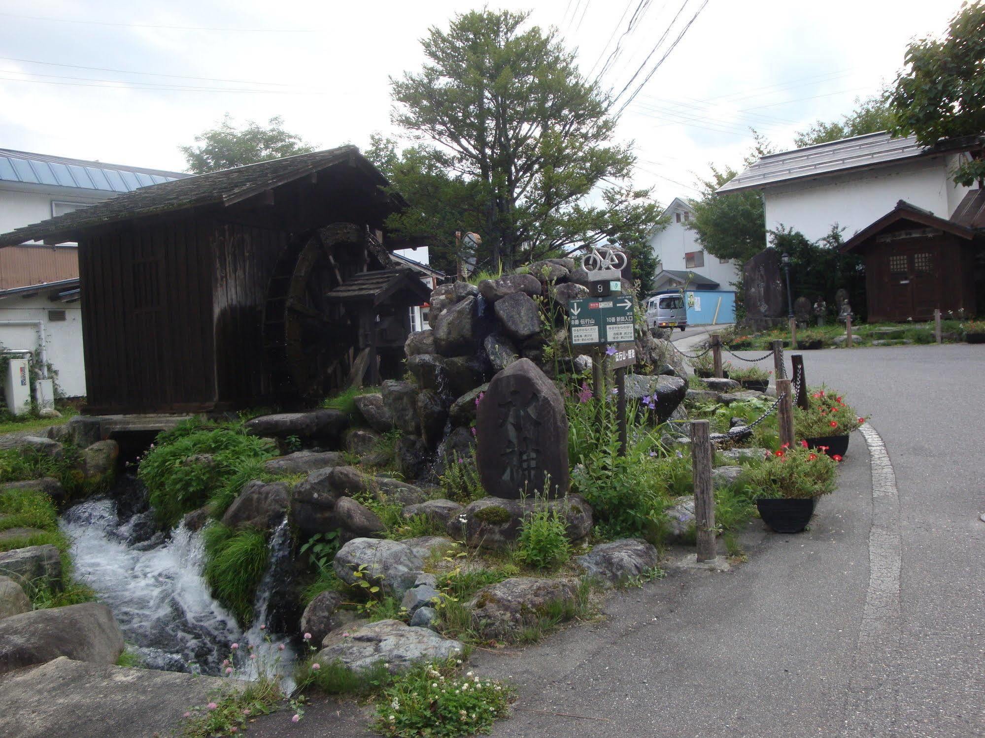 Hotel La Montagne Furuhata Хакуба-Мура Экстерьер фото